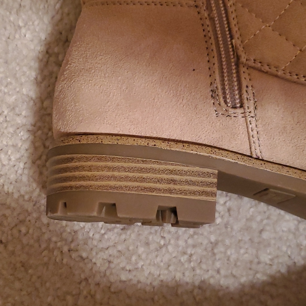 White Mountain Combat Style Boots - Picture 5 of 8